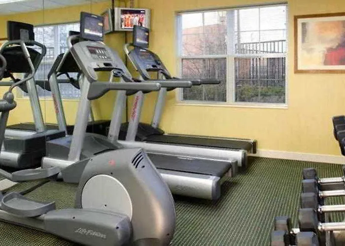 By Marriott Chicago Wilmette/skokie 3*