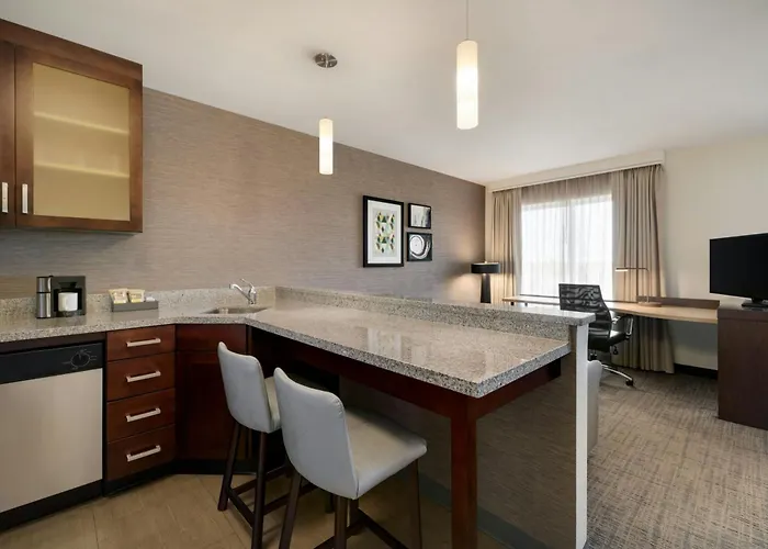 Hotel By Marriott Chicago Wilmette/skokie 3*