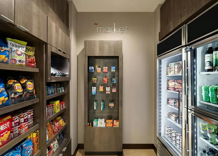 By Marriott Chicago Wilmette/skokie 3* Wilmette