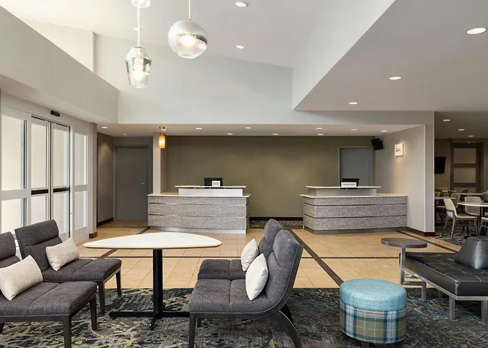 Hotel By Marriott Chicago Wilmette/skokie Wilmette