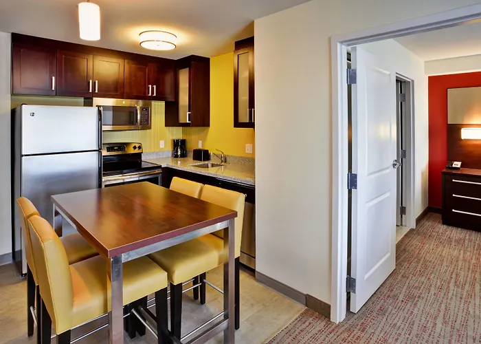 By Marriott Chicago Wilmette/skokie 3*
