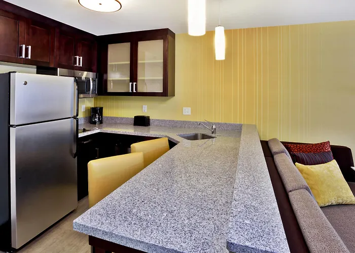 Hotel By Marriott Chicago Wilmette/skokie 3*