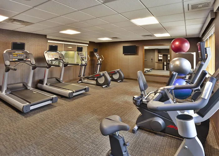 By Marriott Chicago Wilmette/skokie 3*