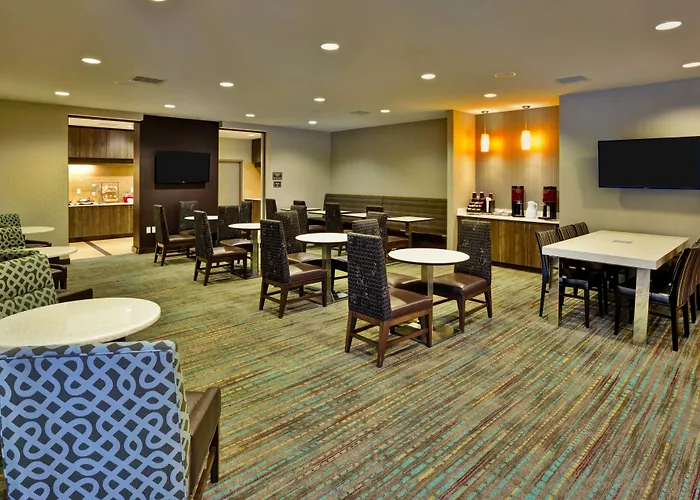 By Marriott Chicago Wilmette/skokie Hotel 3*