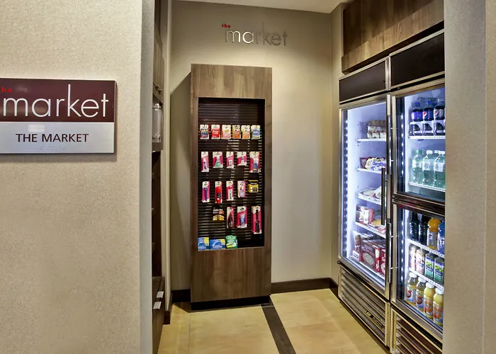 By Marriott Chicago Wilmette/skokie Wilmette