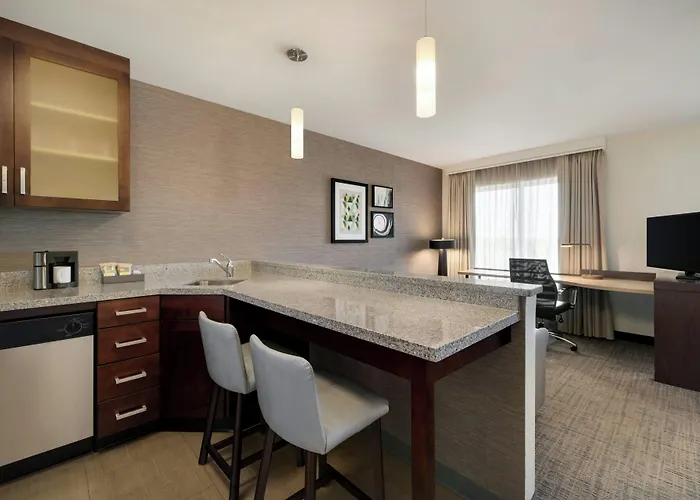 Hotel By Marriott Chicago Wilmette/skokie 3*