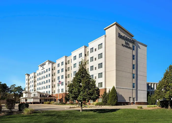 By Marriott Chicago Wilmette/skokie Hotel 3*