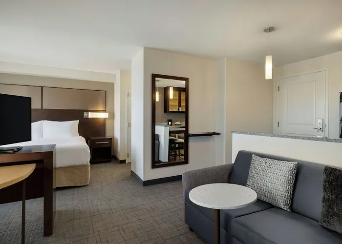 By Marriott Chicago Wilmette/skokie Hotel