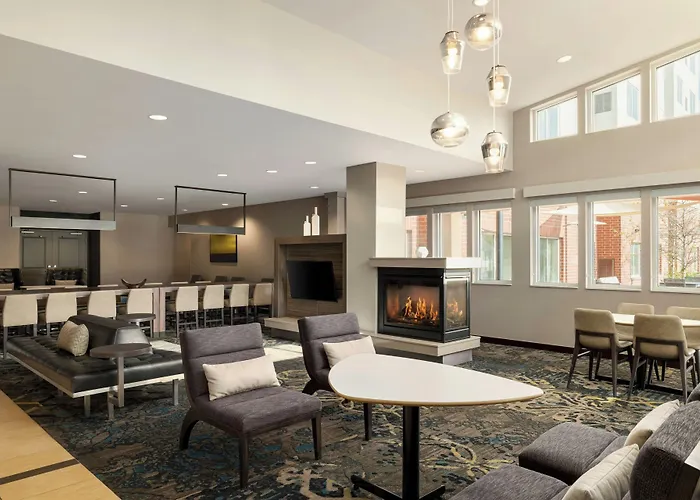 Hotel By Marriott Chicago Wilmette/skokie Wilmette
